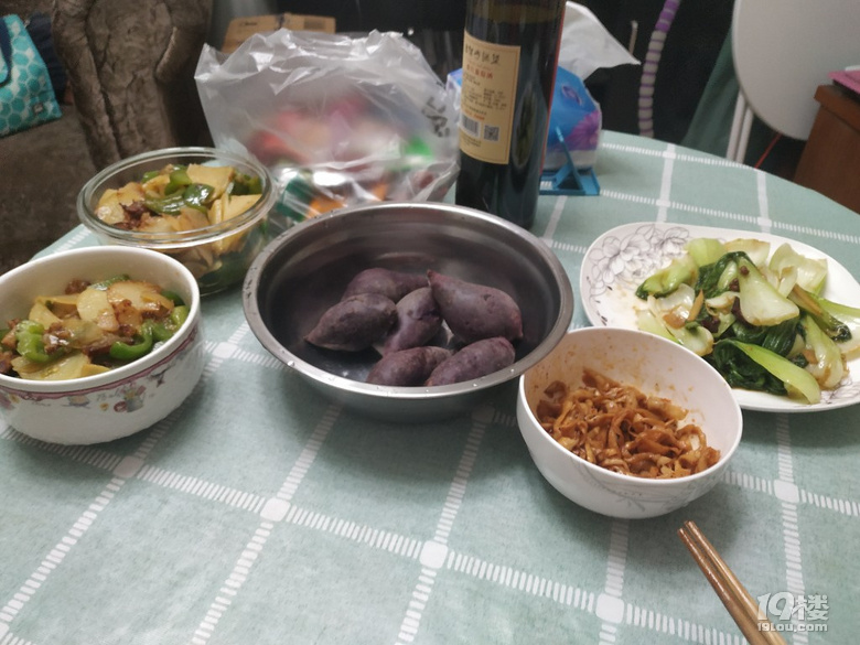 這個月的餐都在這里了！