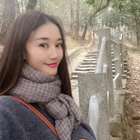 可盐可甜的湖南妹子