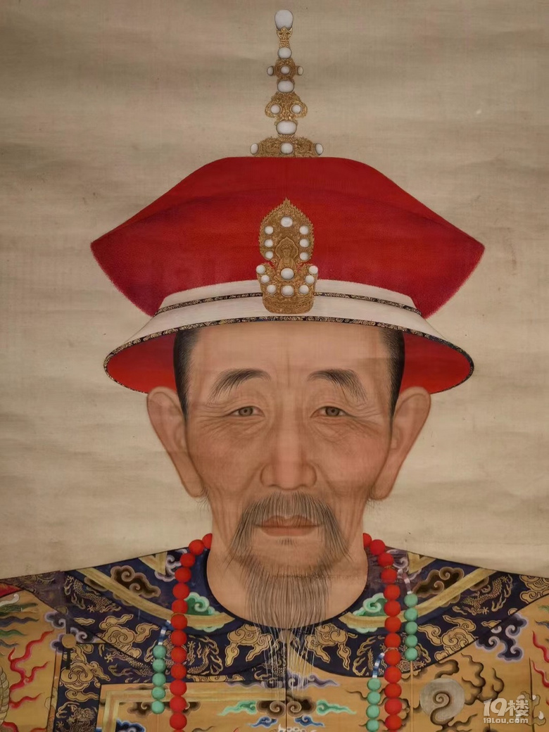 看來康熙小時(shí)候真的生過天花，臉上長了不少麻子[表情]