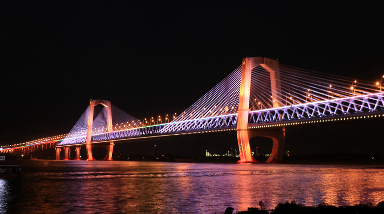 芜湖长江三桥夜景