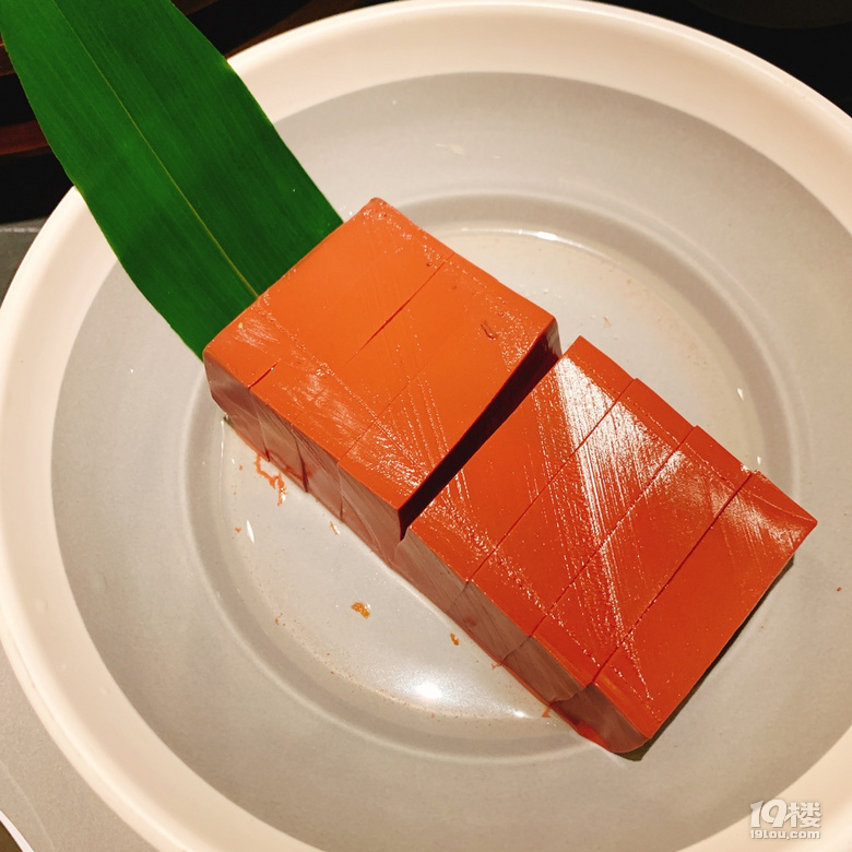 每次想吃厚千張都要去老鴨集打卡，因為菜場買不到