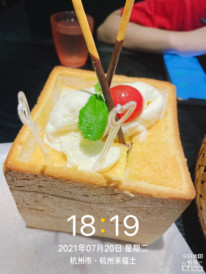 շݟ