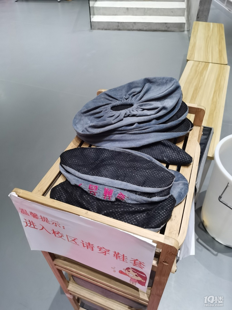 做一枚安靜的文藝美少女