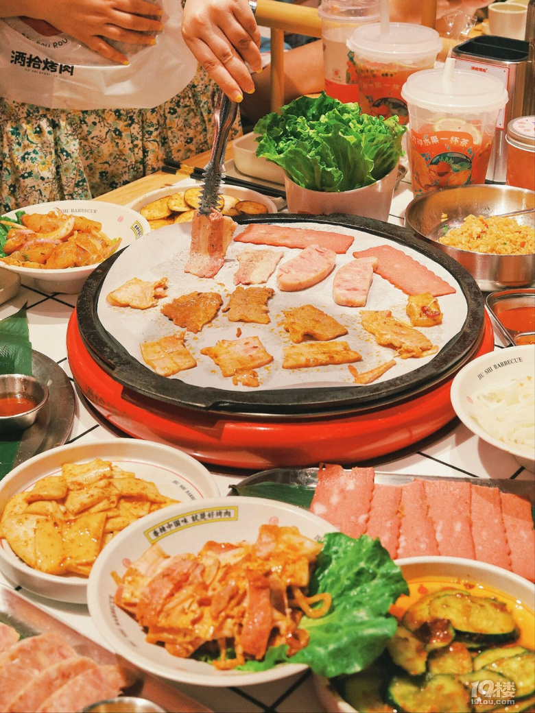 長沙排隊王酒拾烤肉