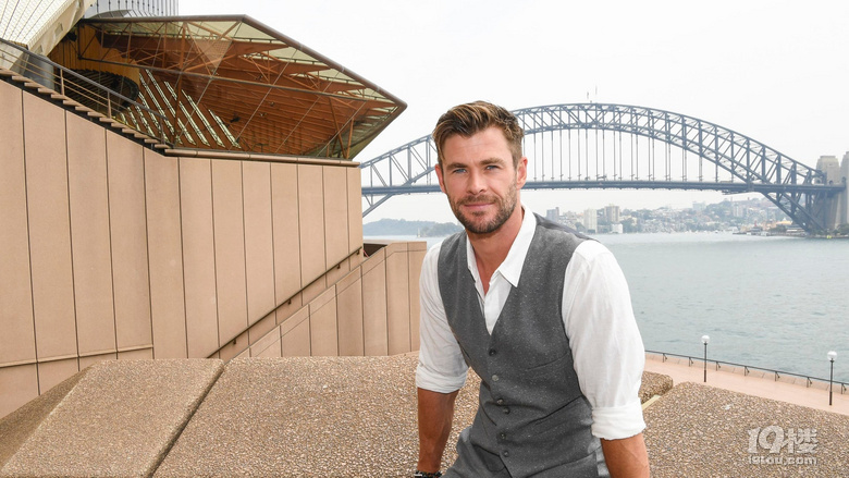 6 㑪(yng)ԓChris Hemsworth όW(xu)ĴE