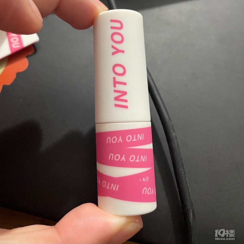 最近intoyou唇泥EM22真的風很大