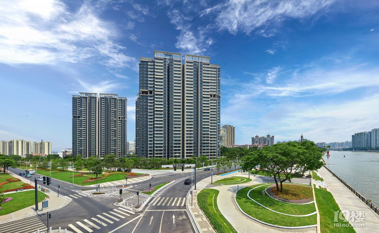 大坦沙島河涌景觀示范段完工，沙坦涌兩岸看新綠