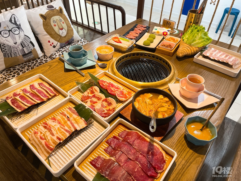 人均79的烤肉店，吃到扶墻出！