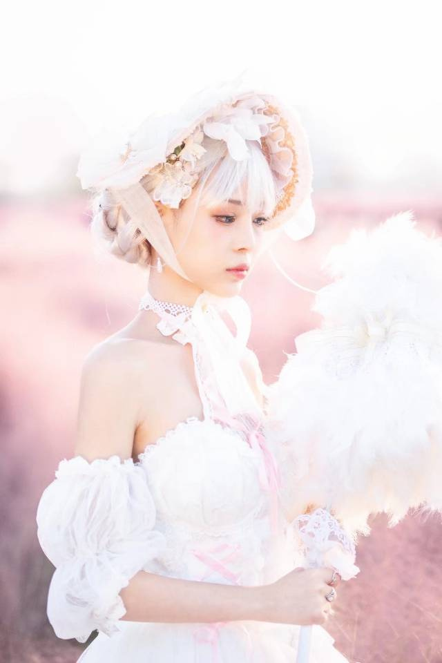 PinkWhite Lolita