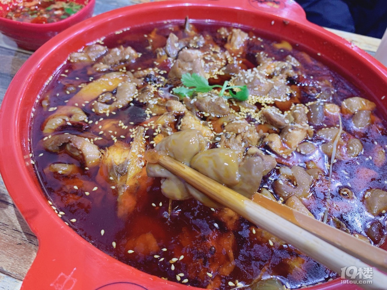 成都老火鍋，美食嘗不停！