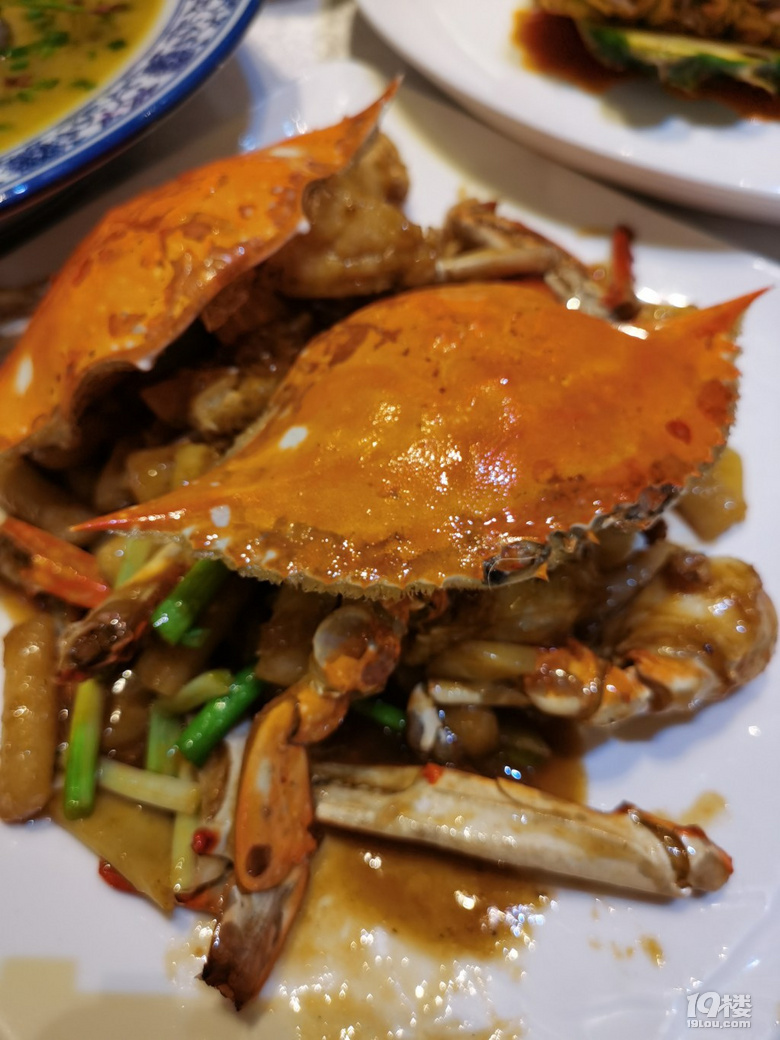 家門(mén)口的老店六和傳菜變了