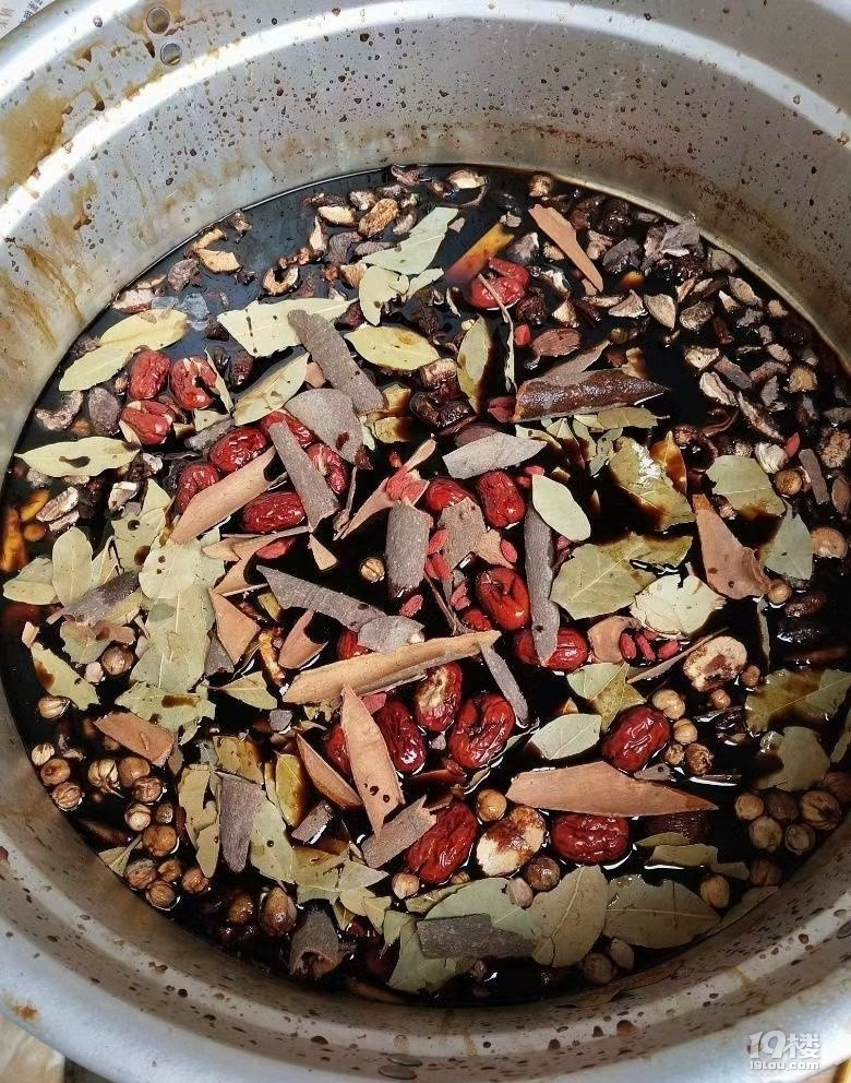 幾十年老杭州傳統(tǒng)腌制老杭州醬鴨