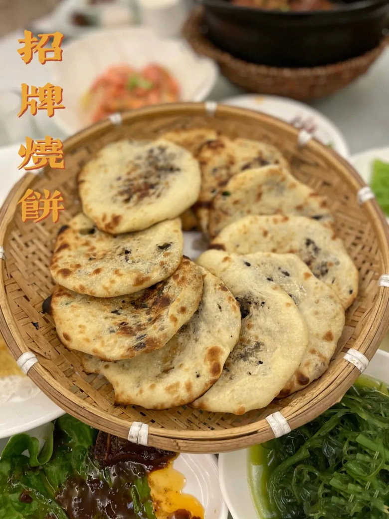 老家這一張3塊錢的麥餅，城市里打著燈籠也找不到