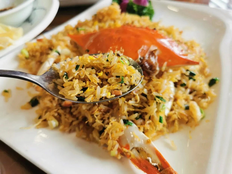 老家這一張3塊錢的麥餅，城市里打著燈籠也找不到