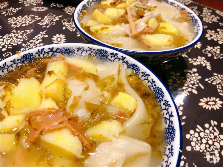 老家這一張3塊錢的麥餅，城市里打著燈籠也找不到