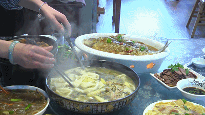 老家這一張3塊錢的麥餅，城市里打著燈籠也找不到