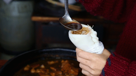 老家這一張3塊錢的麥餅，城市里打著燈籠也找不到