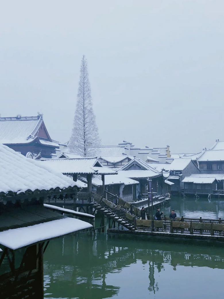 答應(yīng)我！一定要去烏鎮(zhèn)看一次雪！