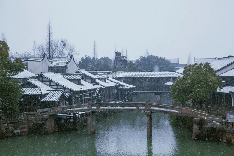 答應(yīng)我！一定要去烏鎮(zhèn)看一次雪！