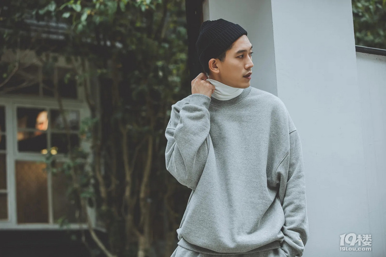 (jin)sϵL(fng)