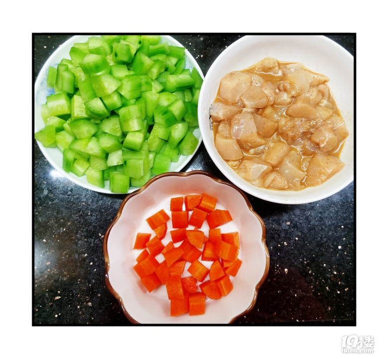 黃瓜炒雞丁，減脂友好，好吃不胖