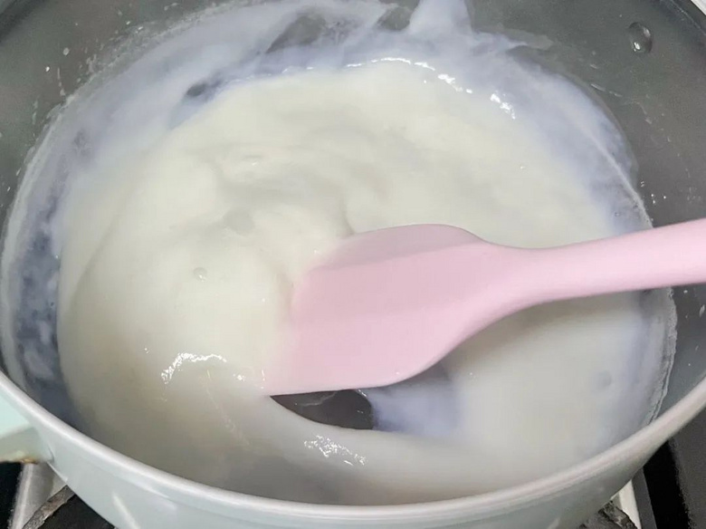 軟軟糯糯冰冰涼，超好吃的糖水芋圓麻薯
