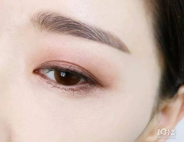 化妝教程：讓你快速脫單的兔子妝pick一下吧！