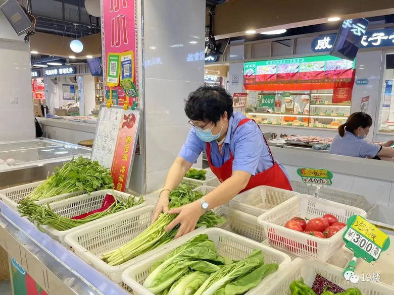 所有蔬菜零利潤，不賺錢！杭州大姐的“愛心菜攤”到底為了什么？
