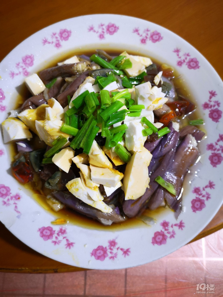 傳統(tǒng)與現(xiàn)代