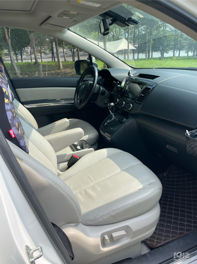 2015.12月mazda8領(lǐng)航版頂配13605807682