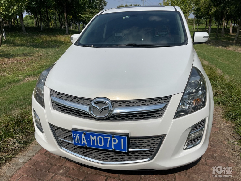2015.12月mazda8領(lǐng)航版頂配13605807682