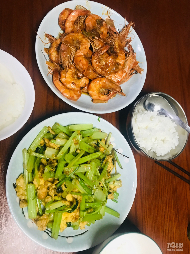 今晚簡(jiǎn)單點(diǎn)