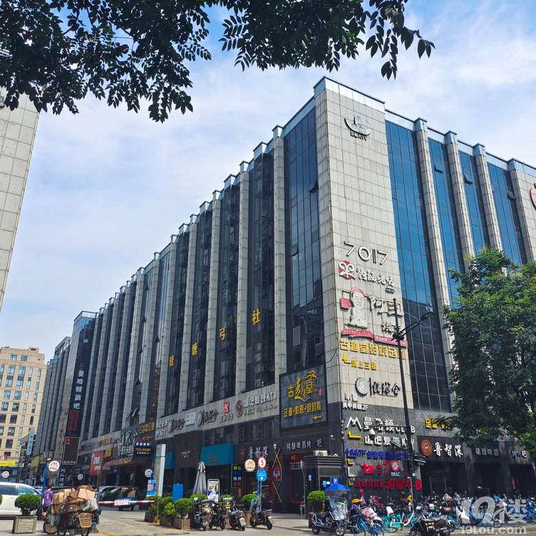 萬(wàn)塘匯大廈 3人小型獨(dú)立辦公室火爆招租 可注冊(cè) 掛靠