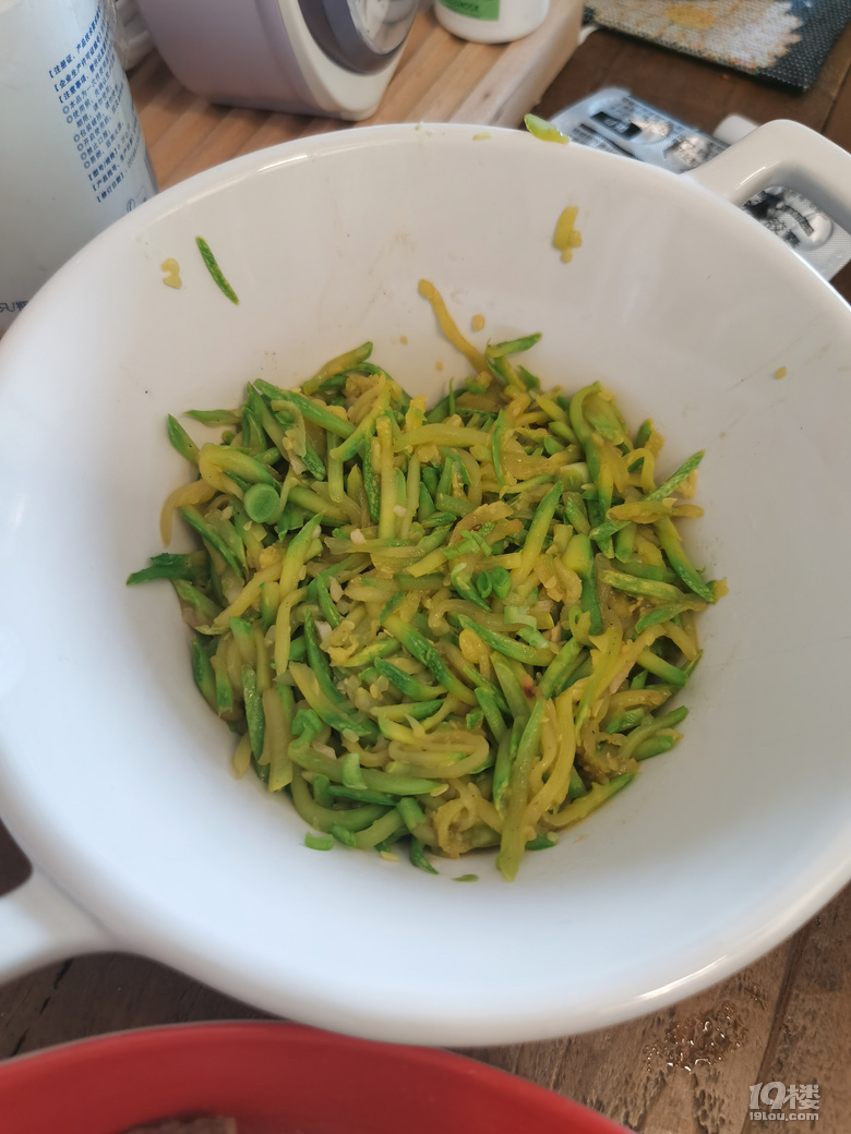 爹媽羊了之后，兒子照顧我們的飲食
