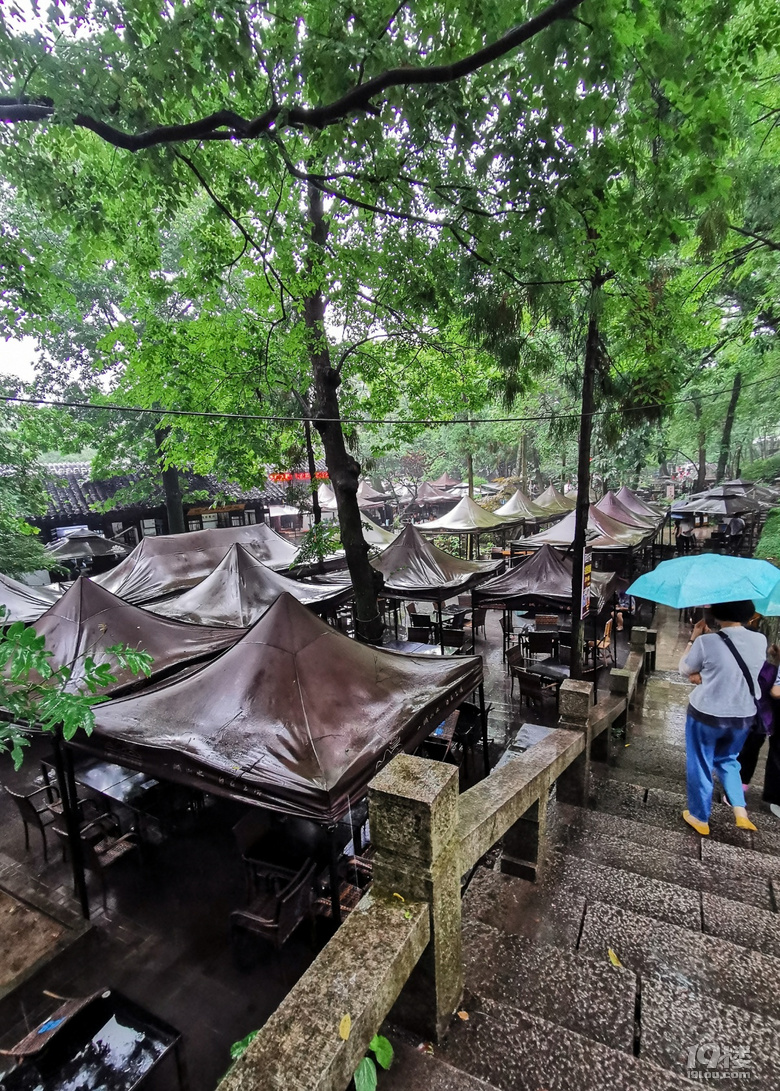 曲徑通幽處，禪房花木深-常熟興福寺
