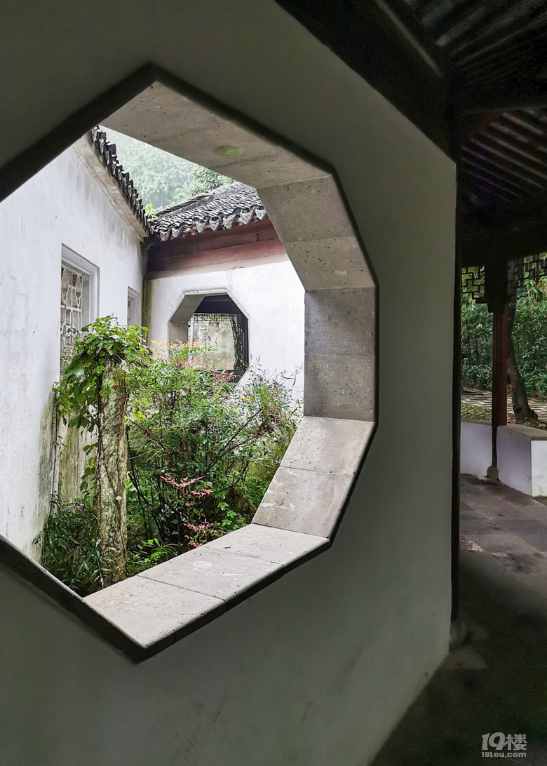 曲徑通幽處，禪房花木深-常熟興福寺