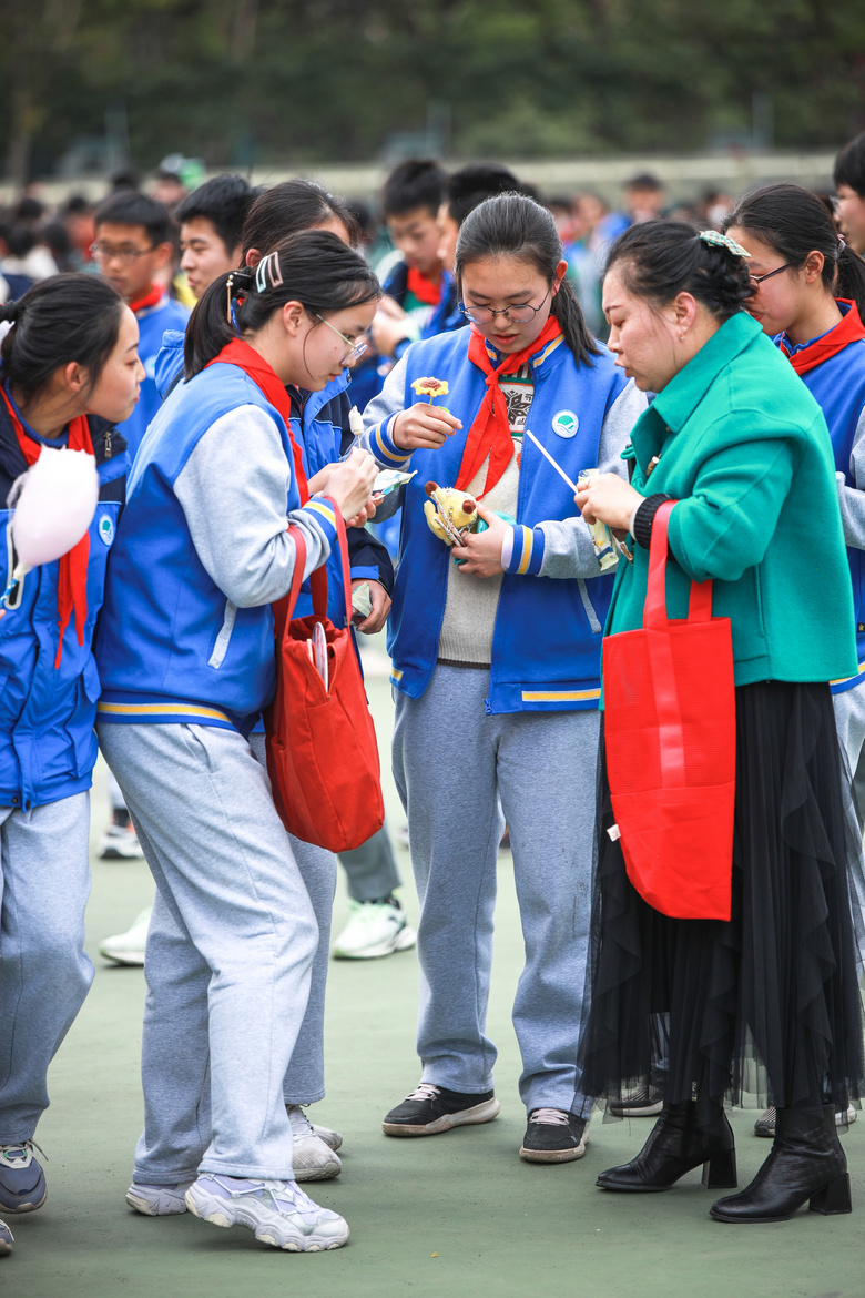 У@xu---xuЃrğor