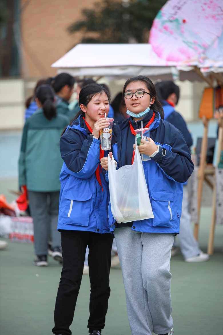 У@xu---xuЃrğor