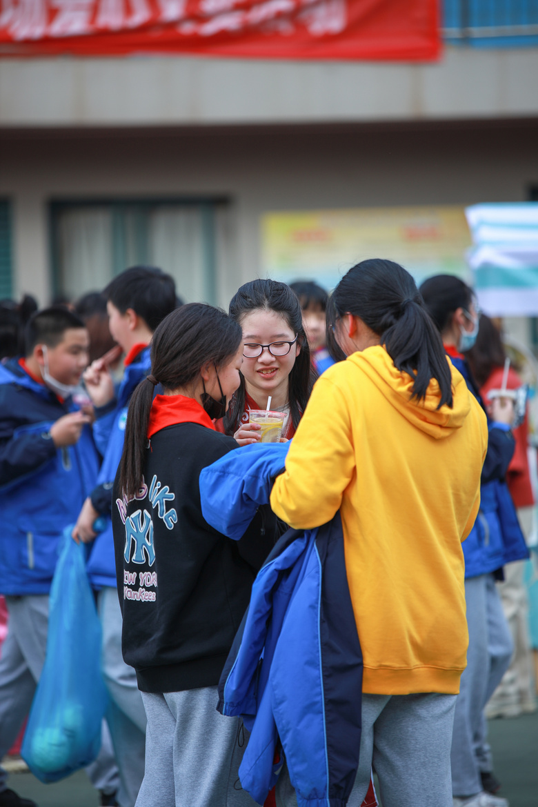 У@xu---xuЃrğor