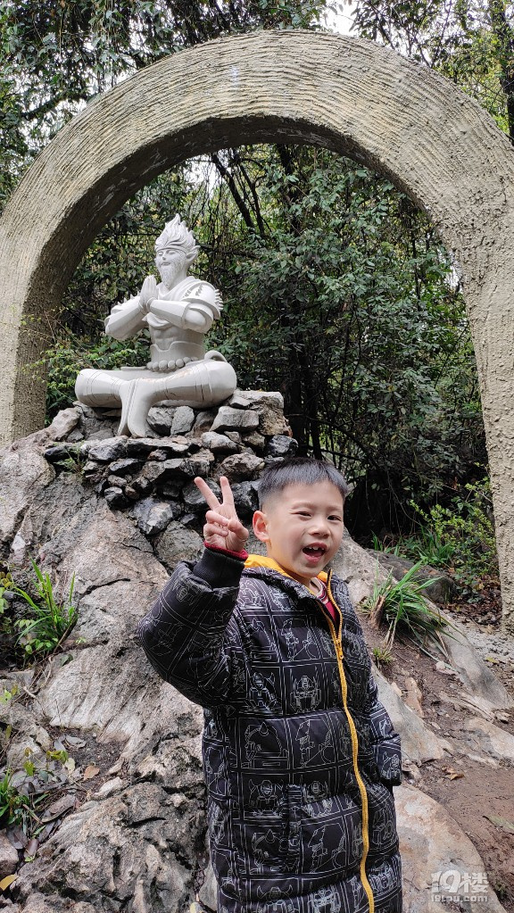 靈山幻境，杭州唯一的巖溶洞窟，帶上我們家小孫悟空去靈山探險