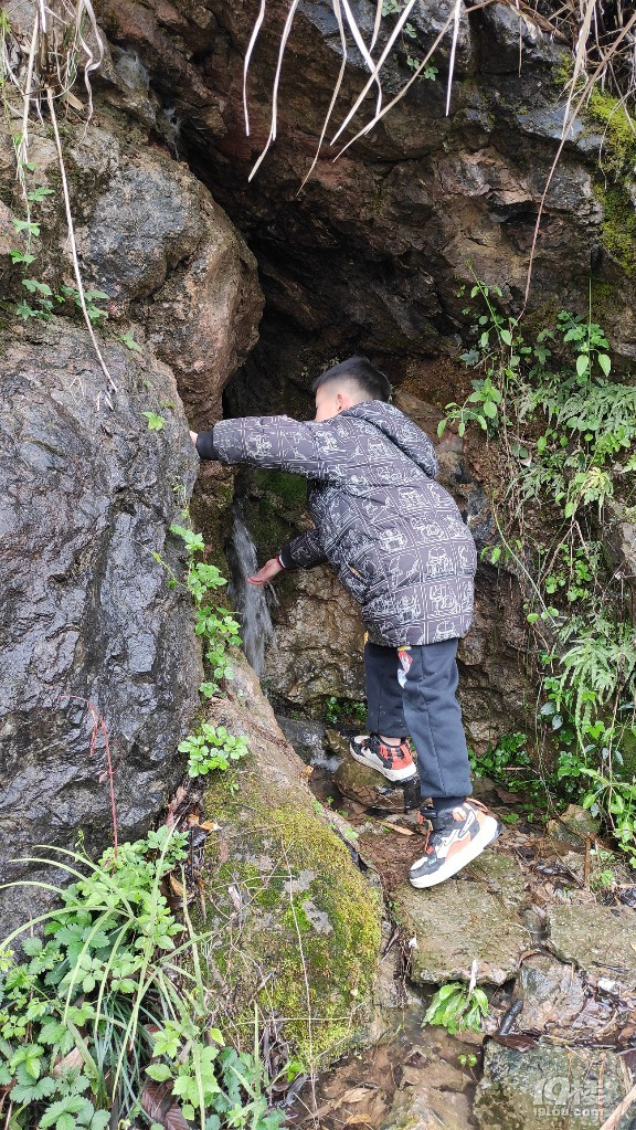 靈山幻境，杭州唯一的巖溶洞窟，帶上我們家小孫悟空去靈山探險