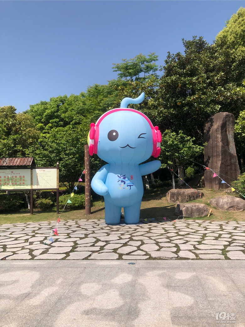 五一假期這里沒有人從眾