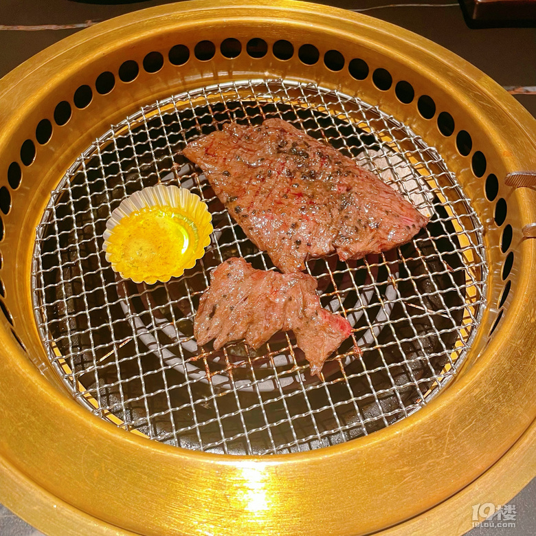 都是肉肉，打卡厚貞烤肉