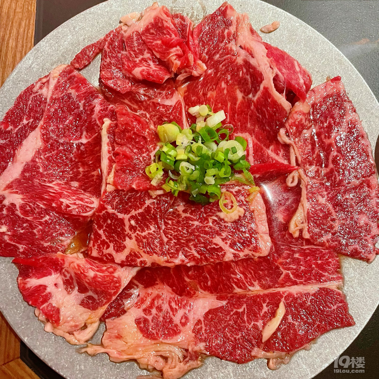 都是肉肉，打卡厚貞烤肉