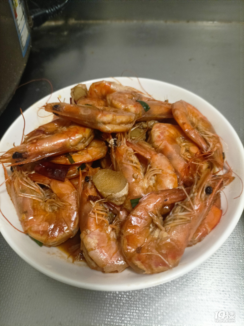 晚上的烤魚很成功