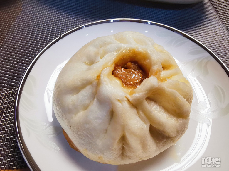 春風(fēng)十里，不如悅己！濁酒一杯敬自己，走起～