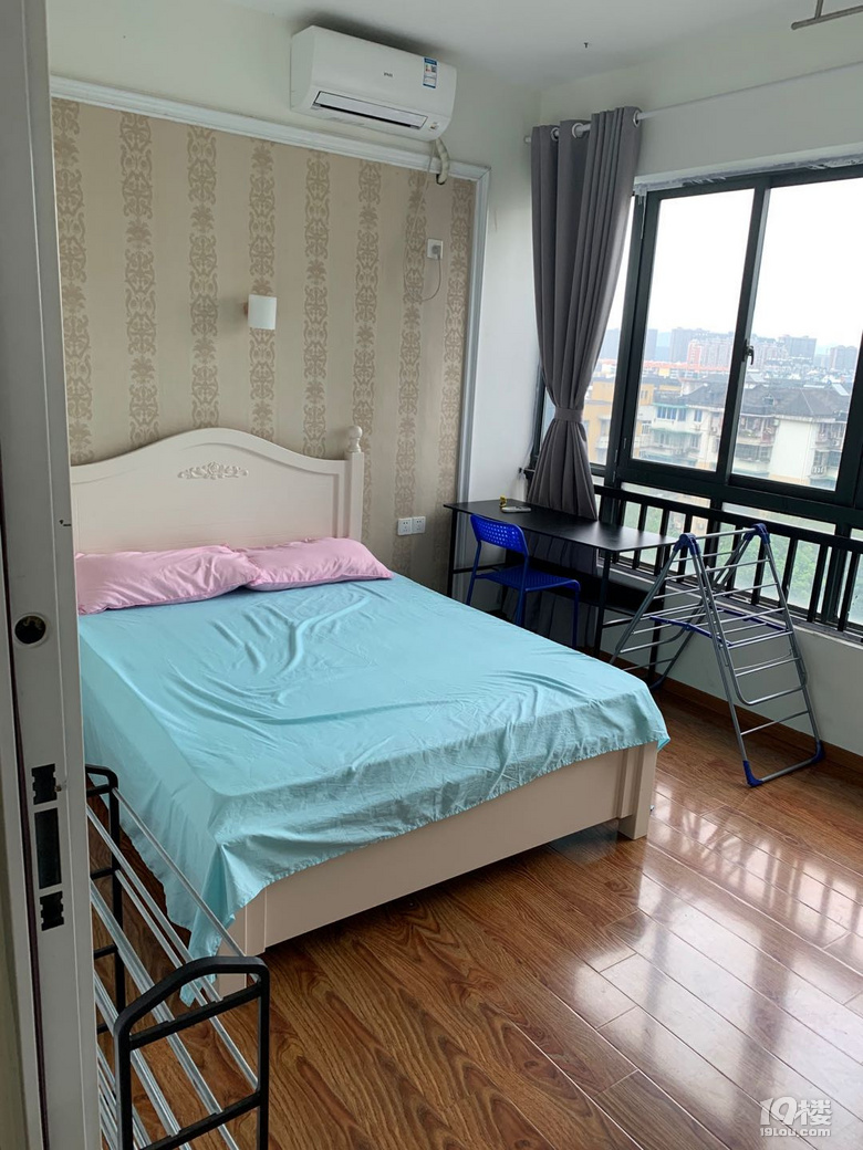 ʳָ {(ln)ɫϼ@(d)Nl(wi)PʹP |