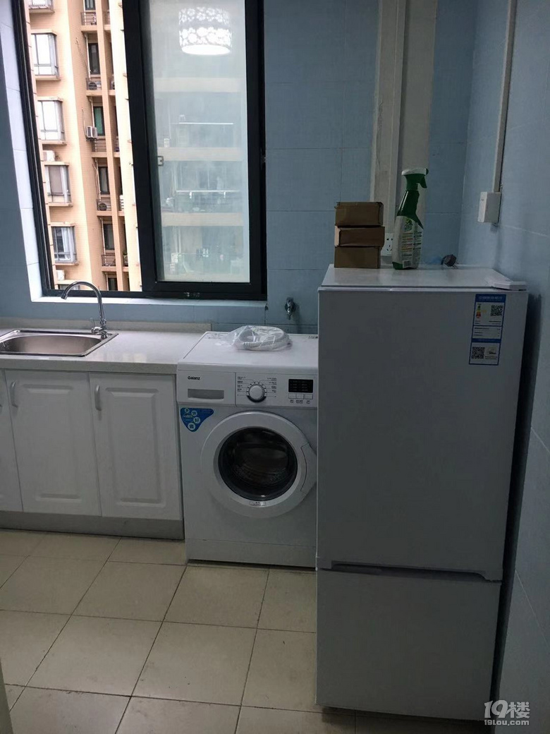 ʳָ {(ln)ɫϼ@(d)Nl(wi)PʹP |