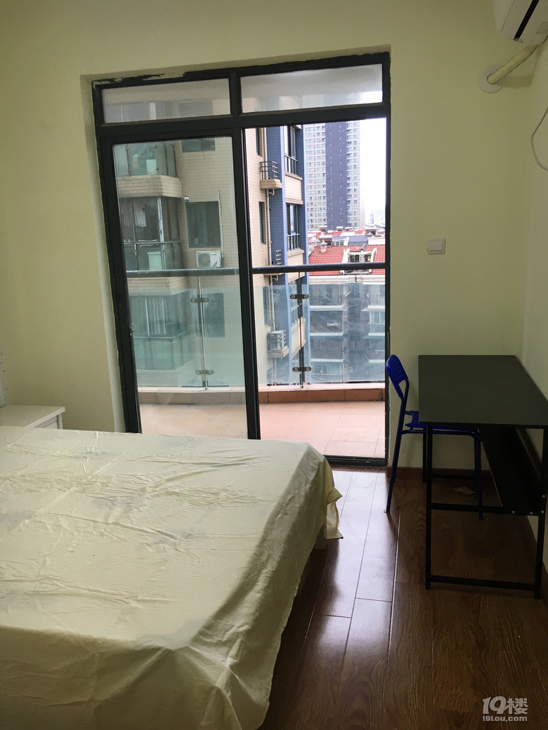 ʳָ {(ln)ɫϼ@(d)Nl(wi)PʹP |