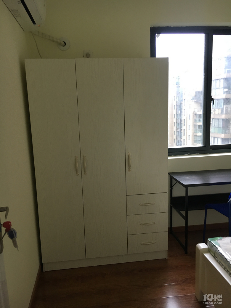 ʳָ {(ln)ɫϼ@(d)Nl(wi)PʹP |